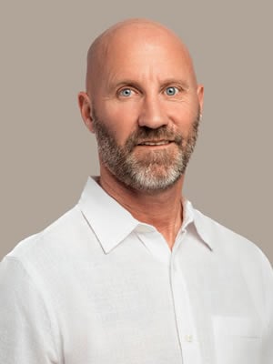 Todd Morton - Stueve Construction Stueve Construction Sales Rep Todd Morton with white shirt