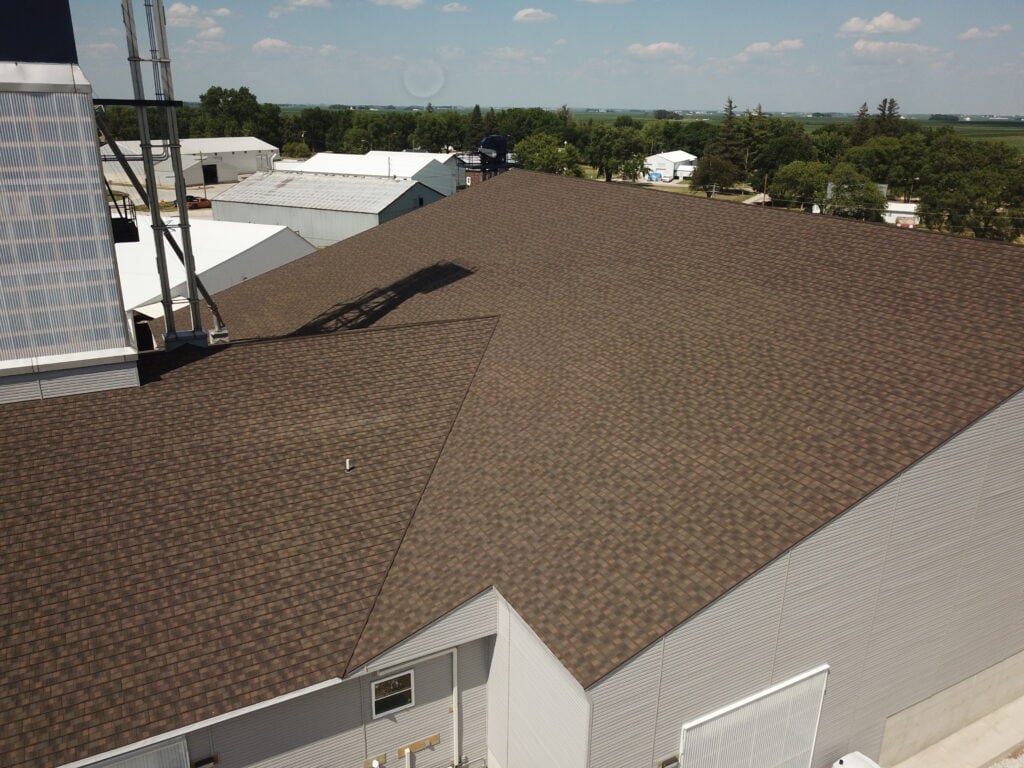 Fertilizer storage building with optional derca plus metal roof in town