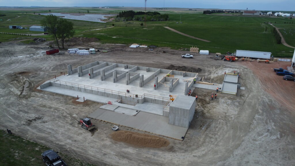 concrete flat work on a new dry fertilizer building in Mott North Dakota
