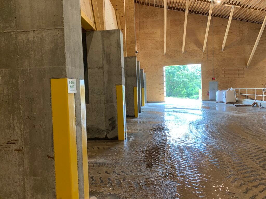 ammonium nitrate and urea fertilizer in a blending plant